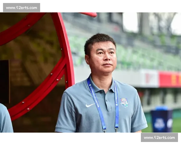 于根伟亲赴医院致谢重伤外援:伤情牵动全队,足球温情暖透津门 于根伟亲赴医院致谢重伤外援:伤情牵动全队,足球温情暖透津门